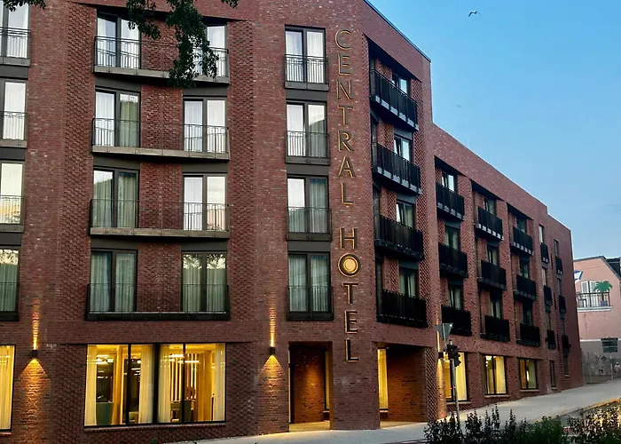 Central Hotel